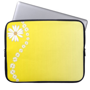 Gänseblümchen auf gelbem Laptop-Computerschutz Laptopschutzhülle