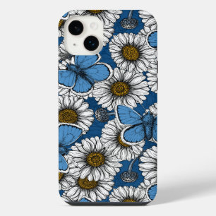 Gänseblümchen, weiße Wildblumen und blaue Schmette iPhone 14 Plus Hülle