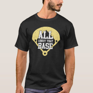 Ganz über dieses niedrige (Ball) T-Shirt