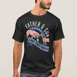 Garagen Männer Vater und Sohn reparieren Partner V T-Shirt