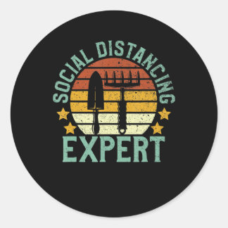 Gardening Social Distancing Tee Botanical Gardener Runder Aufkleber