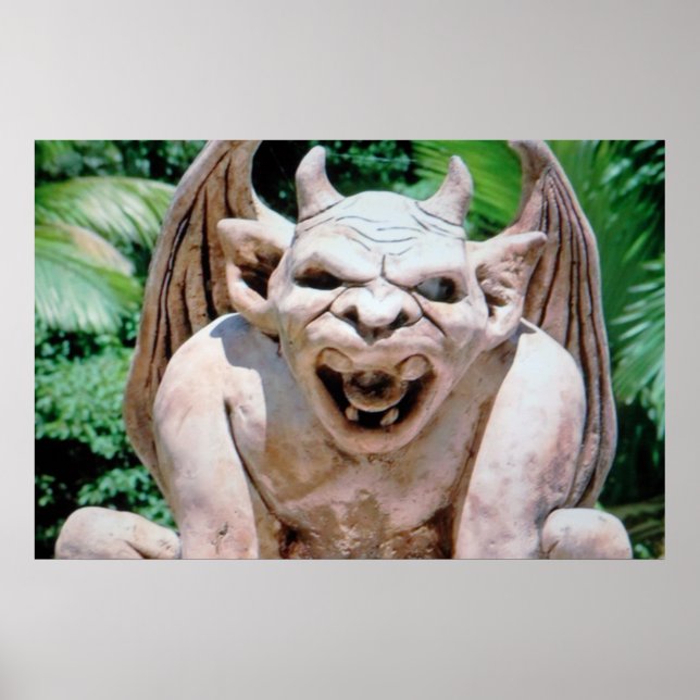 Gargoyle in Garden Poster (Vorne)