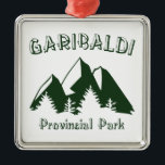 Garibaldi Provincial Park Ornament Aus Metall<br><div class="desc">Der Garibaldi Provincial Park in Kanada liegt im Herzen der Küstengebirge, nur 70 km nördlich von Vancouver und bietet über 90 km bewährte Wanderwege, wunderschöne Seen und mächtige Gipfel. Er ist ein beliebtes Ziel für Outdoor-Enthusiasten.</div>