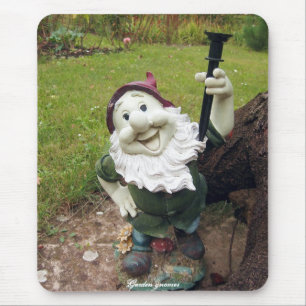 Garten Gnomes Mousepad