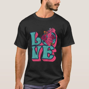 Gartenarbeit 4\Liebe Schlägt Herz Für Rosen Blumen T-Shirt