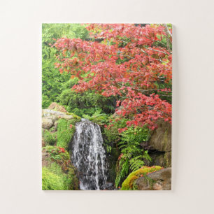 Gartenwasserfall im Herbst Puzzle