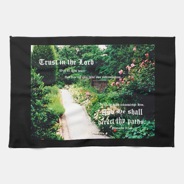Gartenweg mit Sprichwörtern 3:5-6 Geschirrtuch (Horizontal)