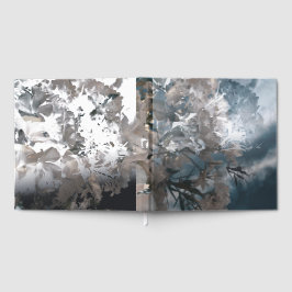 Gästebuch mit lokalen Blumen