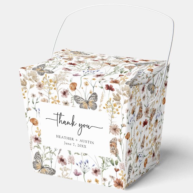 Gastgeschenk Hochzeit White Boho Geschenkschachtel (White Floral Boho Wedding Favor Box with Butterflies by Painted Paperie
)