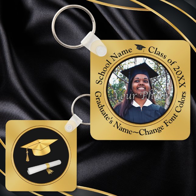 Gastgeschenke zum Abschluss. Abschluss Schlüsselan Schlüsselanhänger (Graduation Party Favors. Personalised Graduation Keychains. Graduation party supplies. Black Gold.)