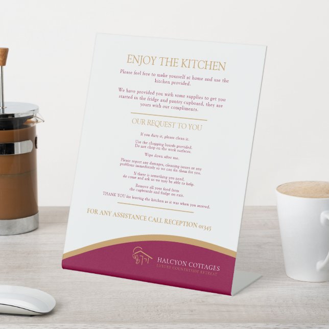 Gastküche Rotes Gold Vermietung von Immobilien Sockelschild (In SItu)