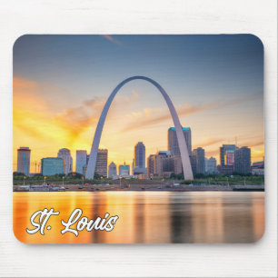 Gateway Arch, St. Louis, Missouri, USA Mousepad