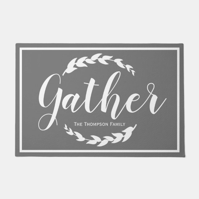 Gather Farmhouse Laurels & Gray | Familienname Fußmatte (Vorderseite)