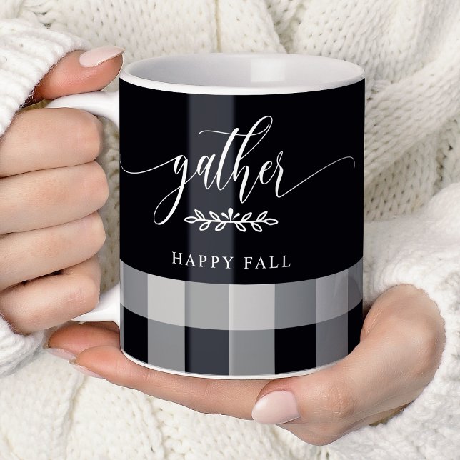 Gather Happy Fall Black & White Buffalo Karo Kaffeetasse (Von Creator hochgeladen)