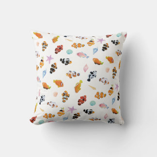Gathering of Clownfish | Ocean Art Design Kissen