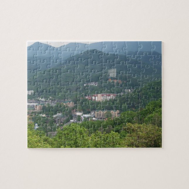 Gatlinburg, Tennessee Puzzle (Horizontal)