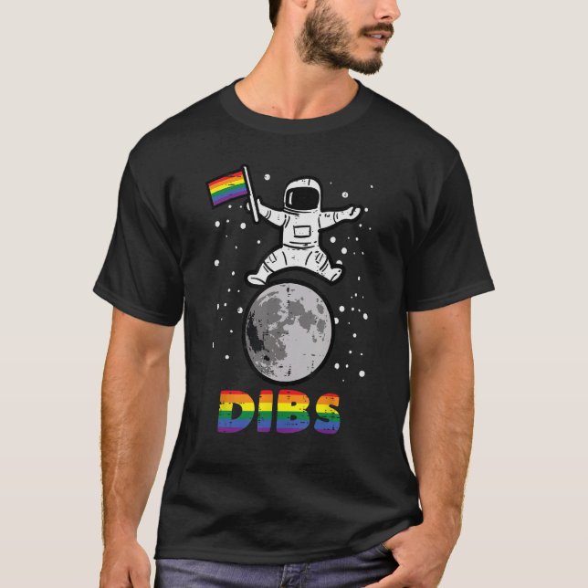 Gay Astronaut Moon Flag Dibs Rainbow Pride Month L T-Shirt (Vorderseite)