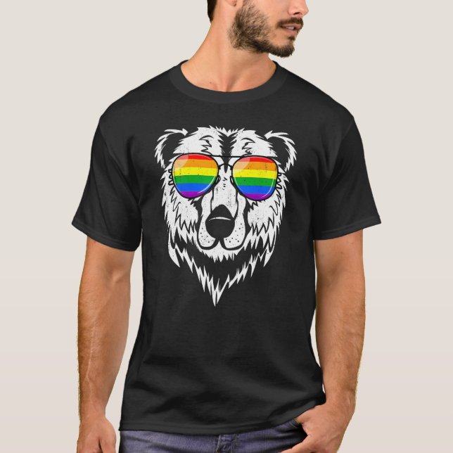 Gay Bear LGBTQ Rainbow Sunglasses Pride Flag Trans T-Shirt (Vorderseite)