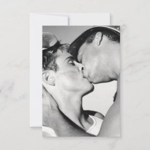 GAY MEN KISSING LGBTQ DANKESKARTE