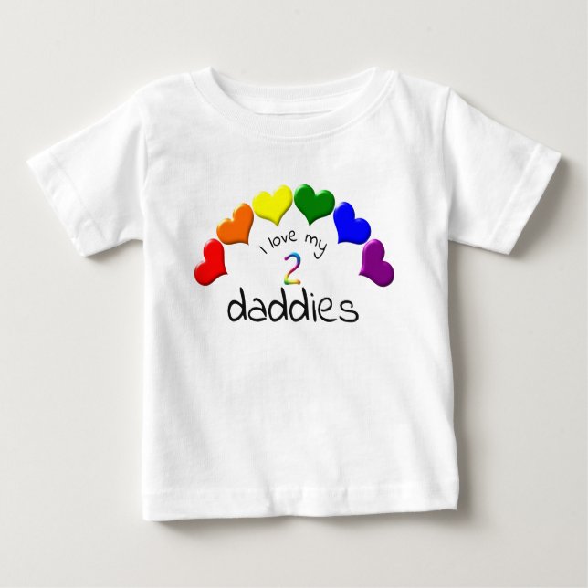 Gay Pride Baby I Liebe My 2 Daddies Rainbow Hearts Baby T-shirt (Vorderseite)