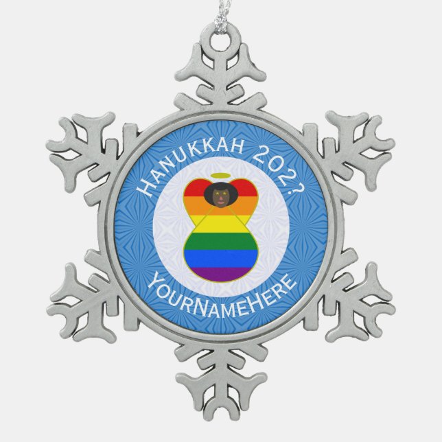 Gay Pride Black Angel Hanukkah Flag Personalisiert Schneeflocken Zinn-Ornament (Vorderseite)