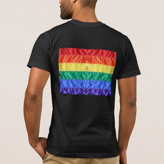 Gay Pride der Regenbogenflagge LGBTQ LGBT Liebe is T-Shirt (Rückseite)