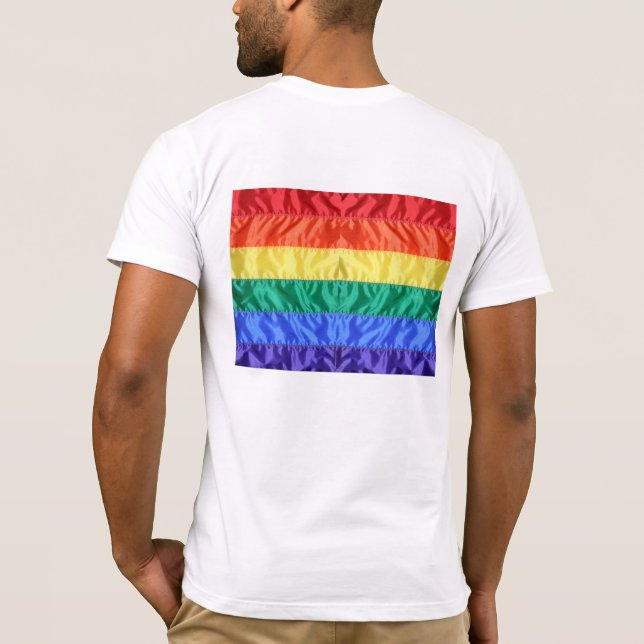 Gay Pride der Regenbogenflagge LGBTQ LGBT Liebe is T-Shirt (Rückseite)