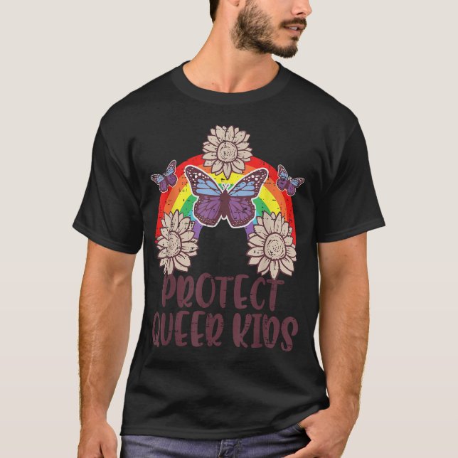 Gay Pride Month Protect Queer Lgbtq Ally Rainbow  T-Shirt (Vorderseite)
