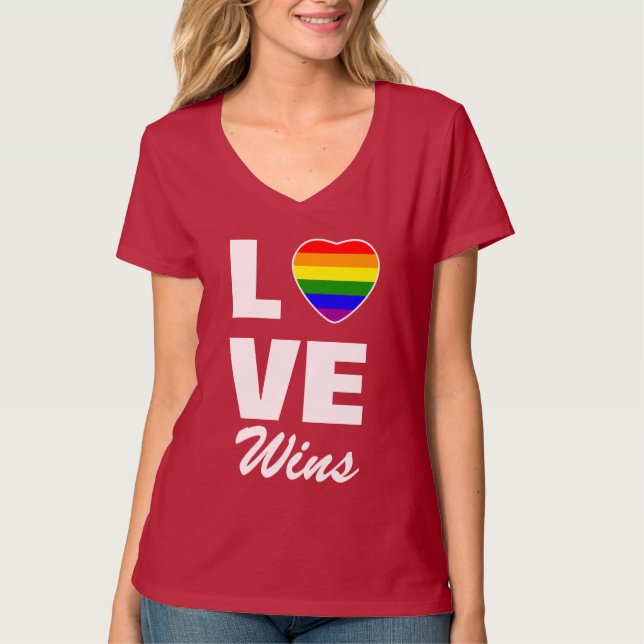 Gay Pride Rainbow Flag Herz Liebe gewinnt T - Shir T-Shirt (Vorderseite)
