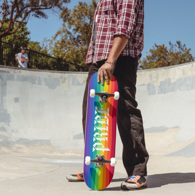 Gay Pride Skateboard (Außenbereich 2)