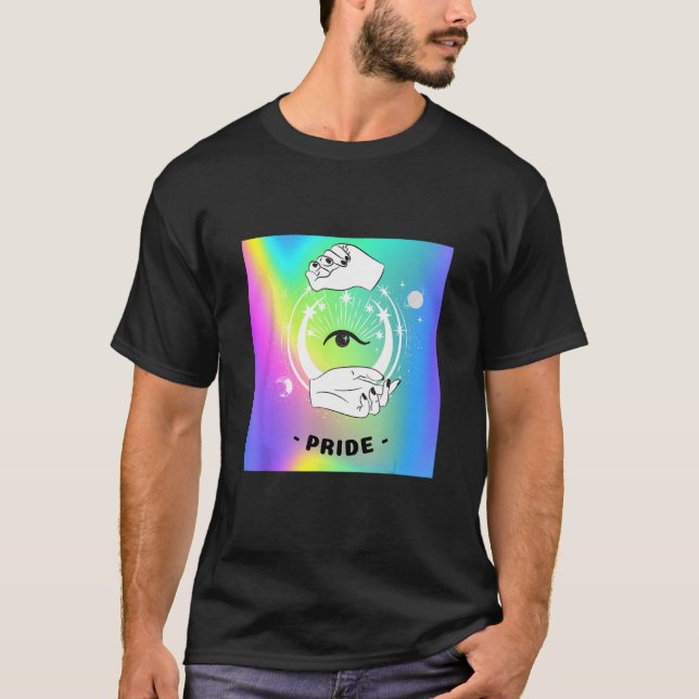 Gay Pride Witchy Moon Tarot Card Rainbow Eye LGBTQ T-Shirt (Vorderseite)