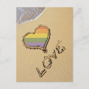 Gay Rainbow Liebe Herz in Sand Postkarte