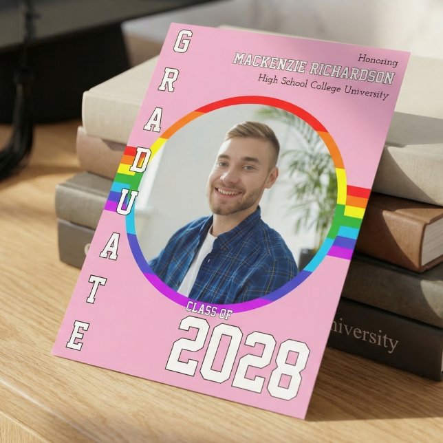 Gay Student Pride Rainbow Graduation Announcement  Einladung (Von Creator hochgeladen)