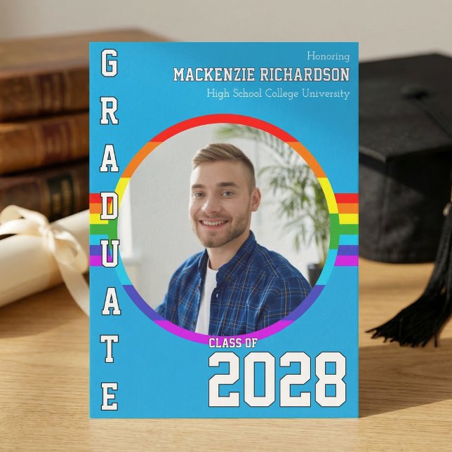 Gay Student Pride Rainbow Graduation Announcement  Einladung (Von Creator hochgeladen)