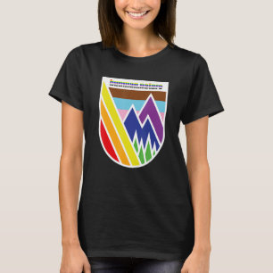 Gay Wandern Lgbtq+ Queer Stolz mit Berg Tre T-Shirt