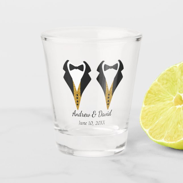 Gay Wedding Shot Glass mit Matching Tuxedos Schnapsglas (Vorderseite)