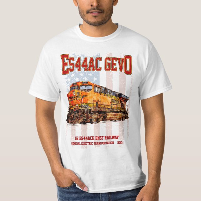 GE ES44AC GEVO Locomotive und amerikanische Flagge T-Shirt (Vorderseite)
