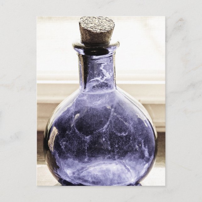 Gealterte blaue Flasche Postkarte (Vorderseite)