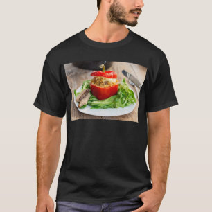 Gebackene Paprikaschoten mit Fleischsoße und Käse T-Shirt