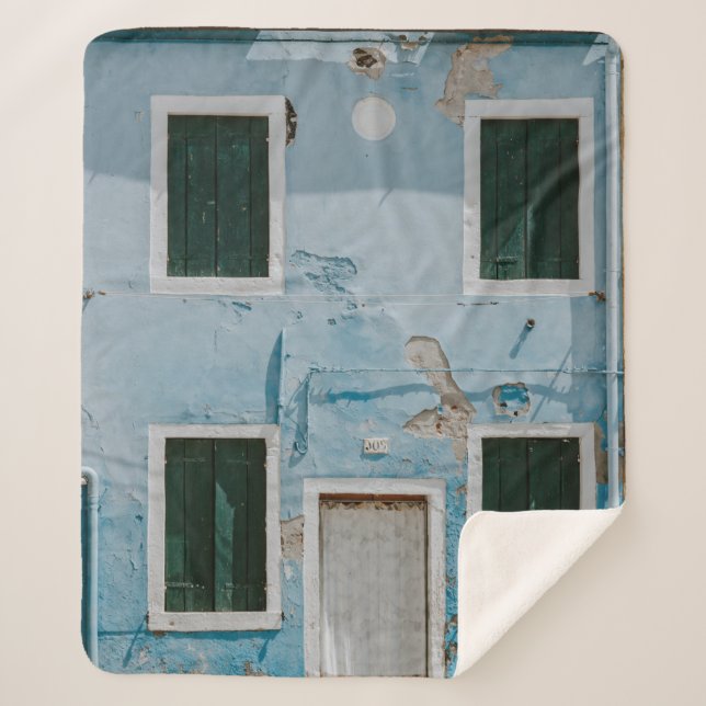 Gebäude BLAUE CONCRETE AUF 2 STOCKWERKEN Sherpadecke (Vorderseite)