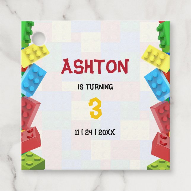 Gebäude blockiert Geburtstagseinladung, Jungen zum Geschenkanhänger (Vorderseite)