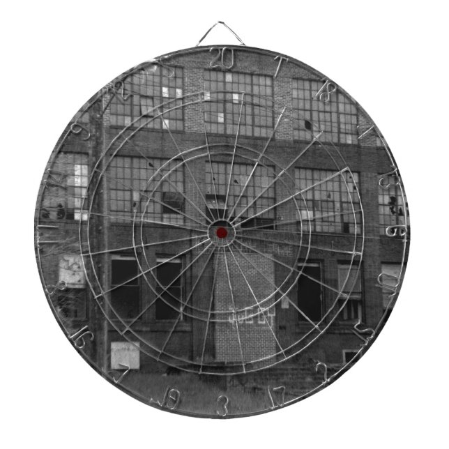 Gebäude für die Produktion Dartscheibe (vorne)