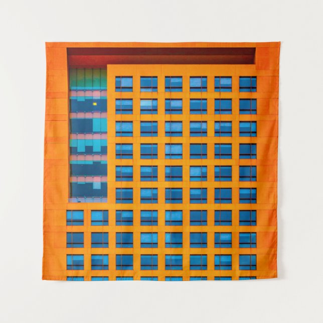 Gebäude in Blau und Orange Wandteppich (Vorderseite)