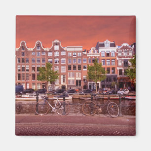 Gebäude, Kanal, Fahrräder in Amsterdam, Niederla Magnet