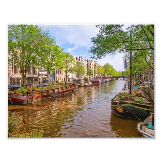 Gebäude und Kanal in Amsterdam, Niederlande Fotodruck (Vorne)