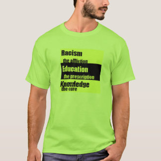 Geben Sie Rassismus den Stiefel! T-Shirt