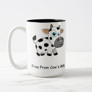 Geben Sie von die Kuhmilch-der Tasse frei