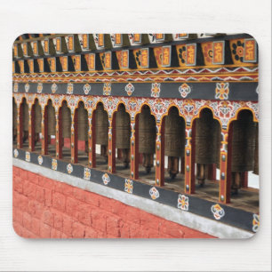 Gebetsmühlen auf dem zentralen Platz in Thimphu Mousepad