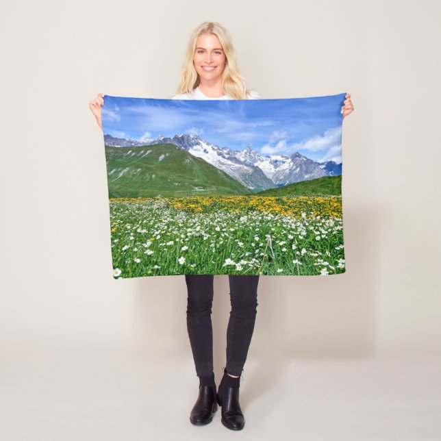 Gebirge | Schweizer Alpenfrühling Fleecedecke (Beispiel)