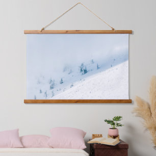 Gebirge: Sonne und Wolken, gefroren Wandteppich Mit Holzrahmen